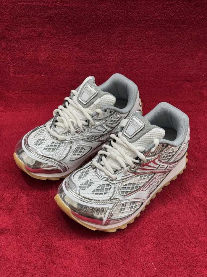 Bottega Veneta Orbit Silver White bv25481