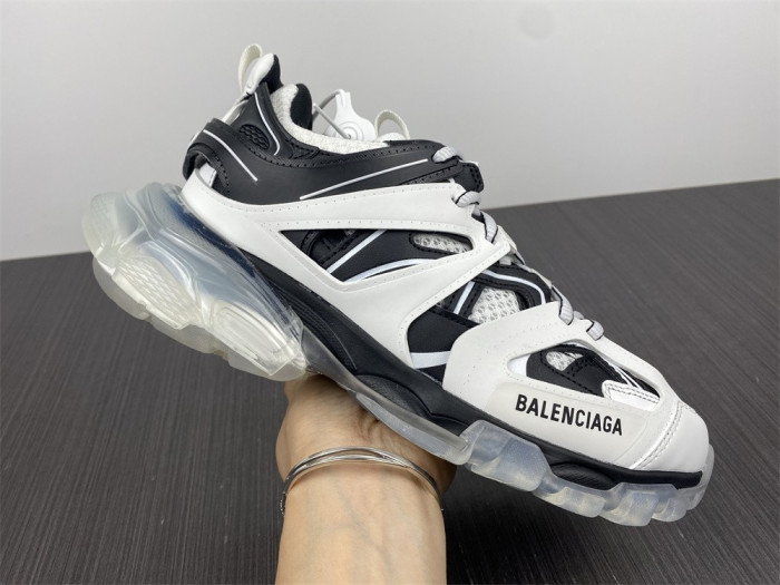 balciatrack clear sole white black 647741 w3bz2 9010