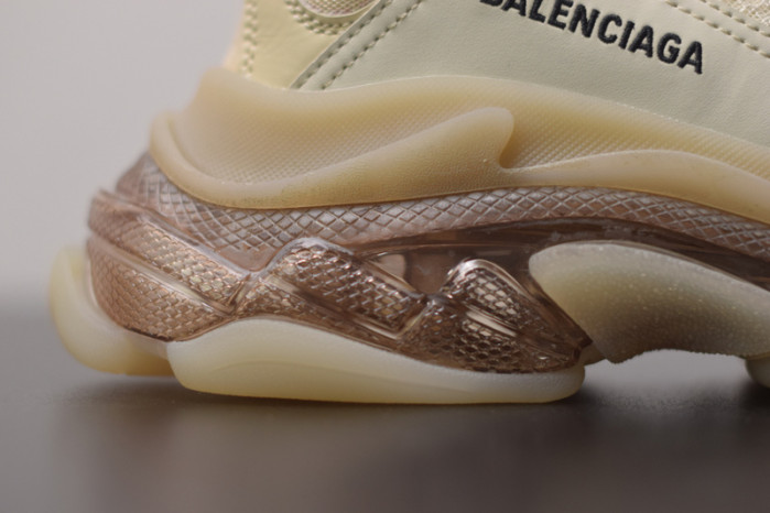 balcia triple s white 541624 w09o1 9005