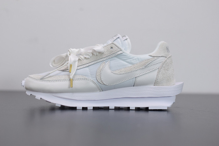 nike ld waffle sacai white nylon bv0073-101