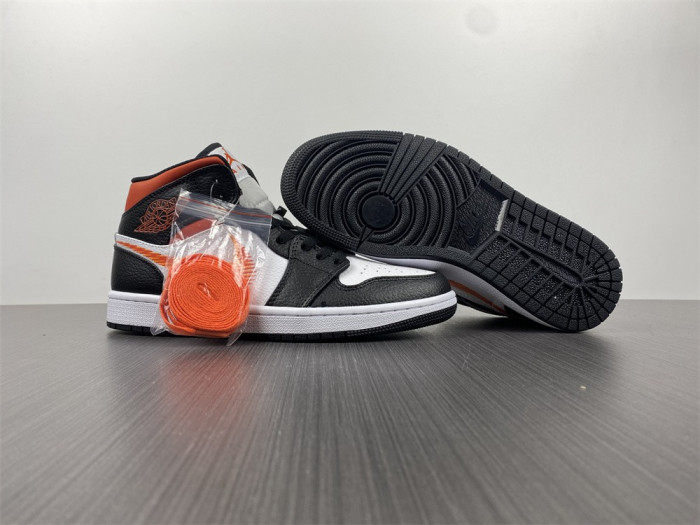 air jordan 1 mid ''zig zag swoosh'' dn4929-100