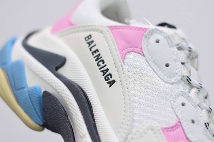 balcia triple s 541624 w06e2 7352