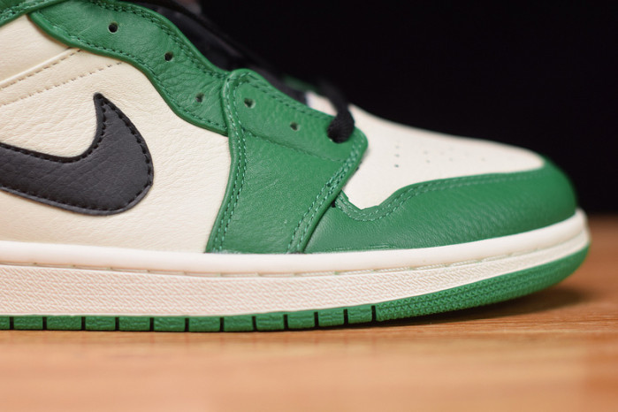 air jordan 1 mid pine green 852542-301