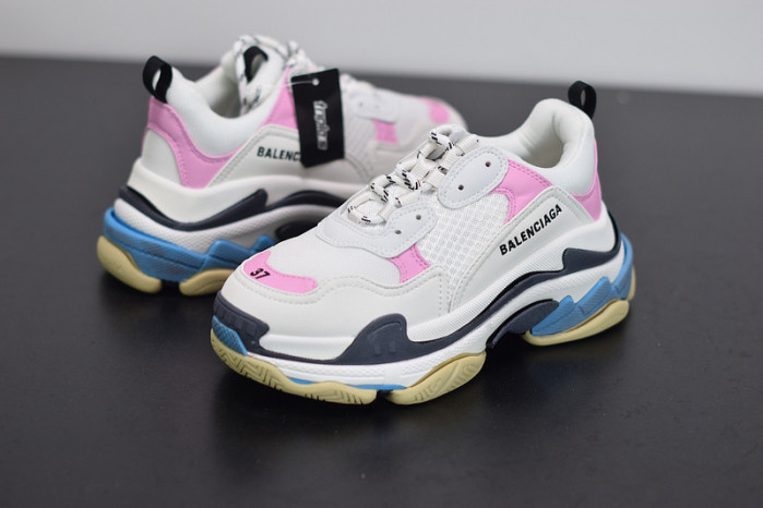 balcia triple s 541624 w06e2 7352