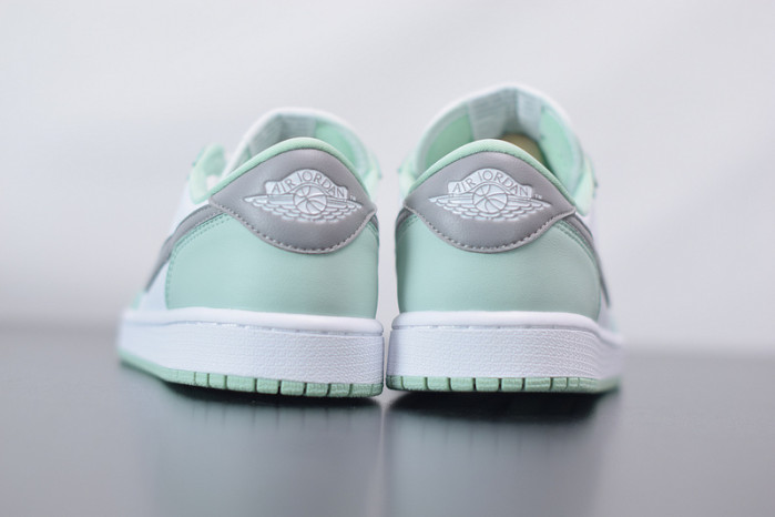 air jordan 1 retro low white particle grey cz0790-100