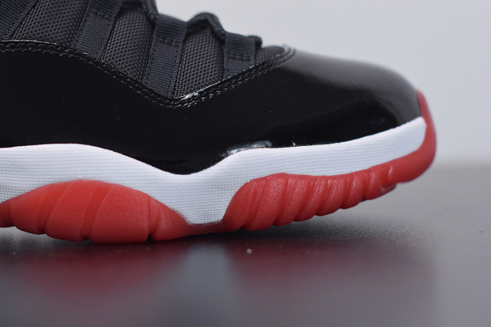 air jordan 11 retro playoffs bred 378037-061
