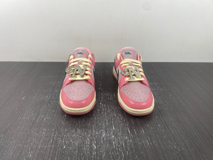 nike dunk low “barbie” fn8927-621