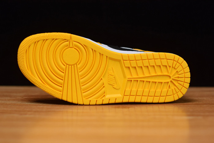 air jordan 1 mid “lakers” 852542-700