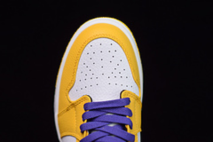 air jordan 1 mid “lakers” 852542-700