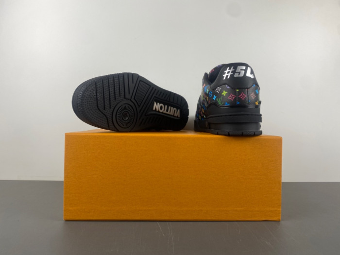 Louis Vuitton LV trainer X2 LV990326_2