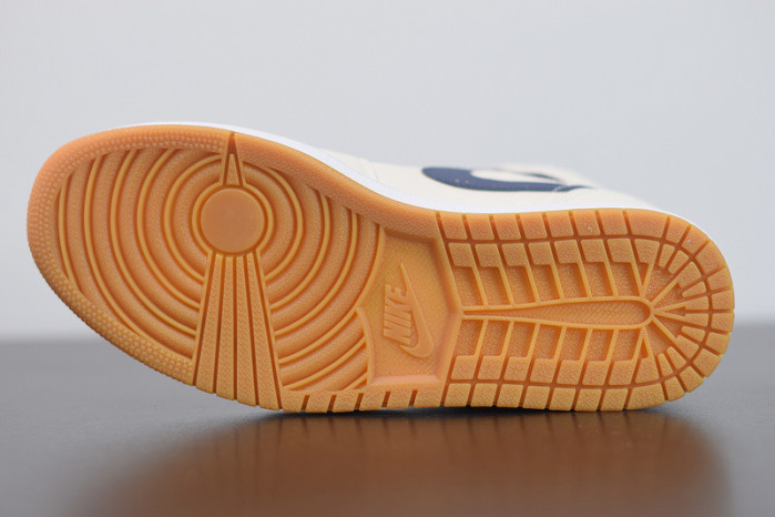 air jordan 1 retro mid jeter ah6342-104