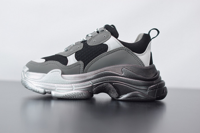 balcia triple s 483546 w06f1 0841