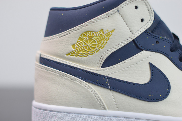 air jordan 1 retro mid jeter ah6342-104