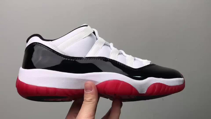 air jordan 11 retro low concord bred av2187-160