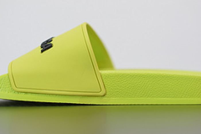 Balenciage Sneaker Green 1867