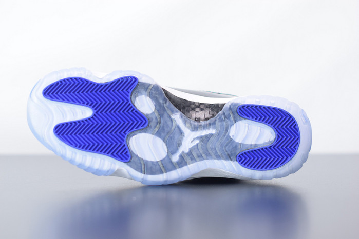 air jordan 11 retro space jam 378037-003