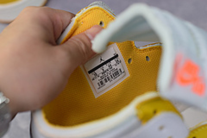 air jordan 1 retro high off-white canary yellow aq0818-149