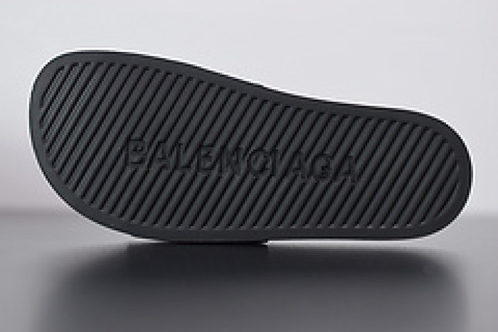 Balenciage Sneaker Black 1991