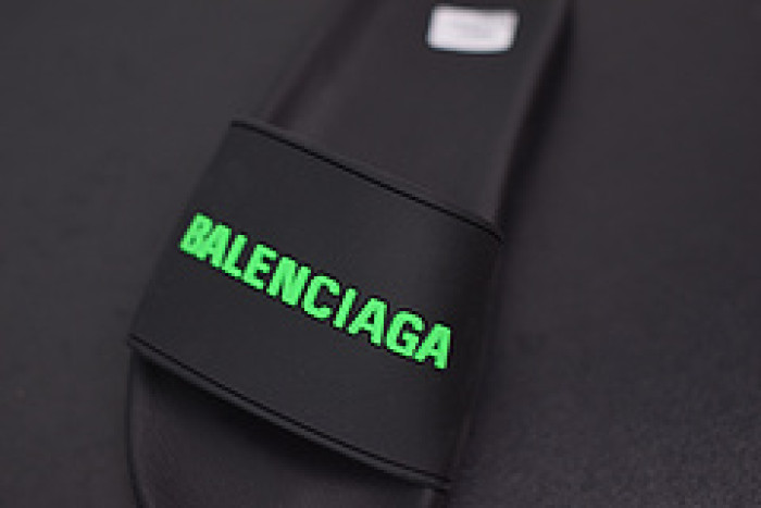 Balenciage Sneaker Black 1991