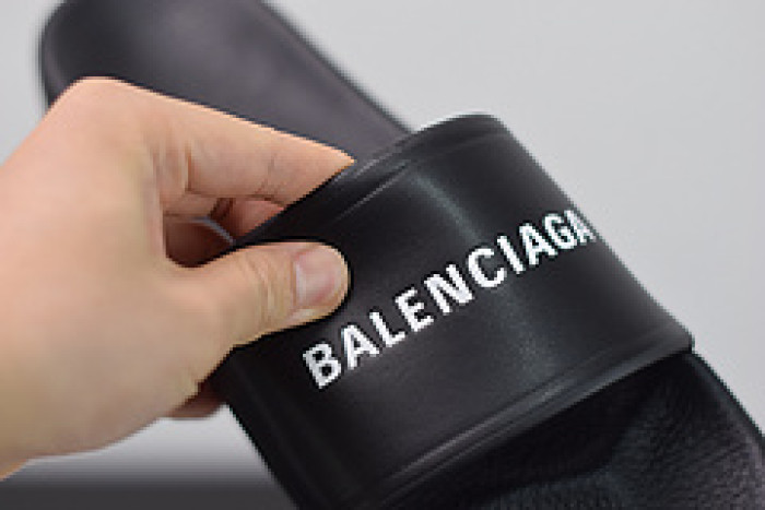 Balenciage Sneaker Black 1990