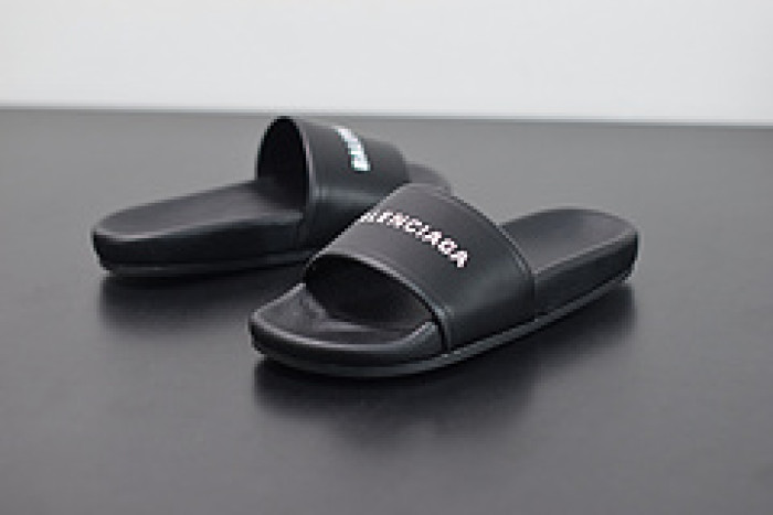 Balenciage Sneaker Black 1990