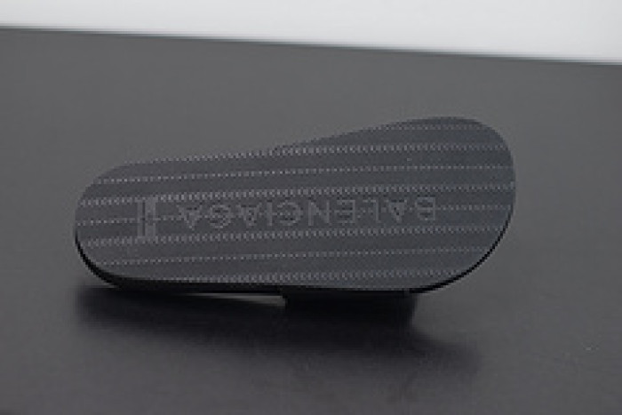 Balenciage Sneaker Black 1990