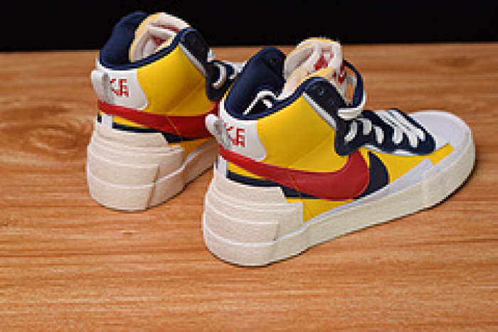 nike blazer mid sacai snow beach bv0072-700