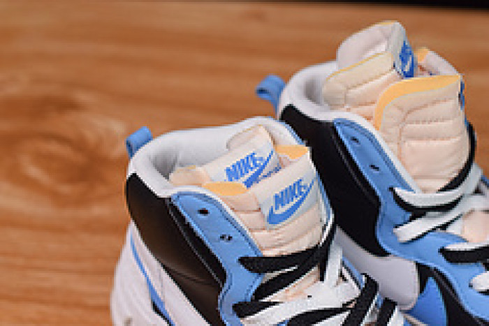 nike blazer mid sacai white black legend blue bv0072-001