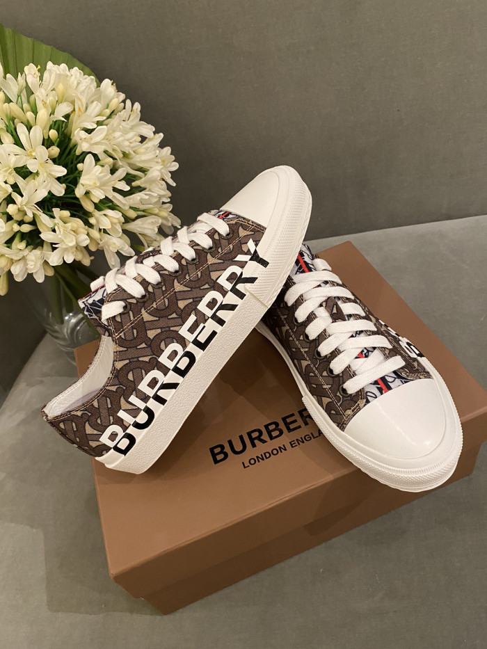bubry sneakers