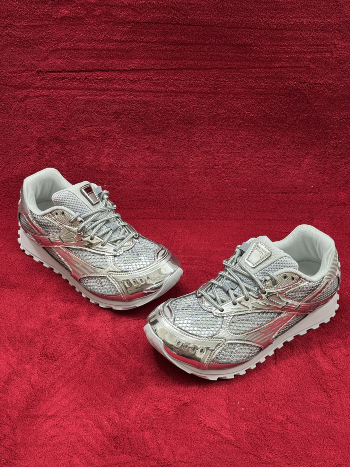 Bottega Veneta Orbit Silver bv25485