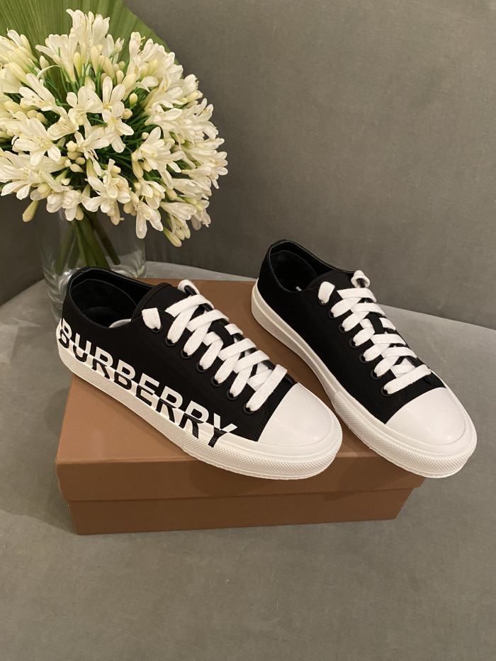 bubry sneakers