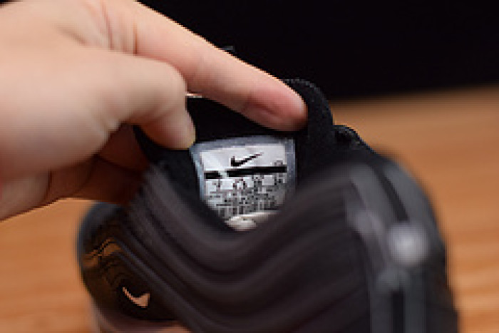 nike air max 97 black white 921826-001