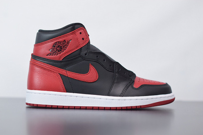 air jordan 1 retro high og banned 555088-001