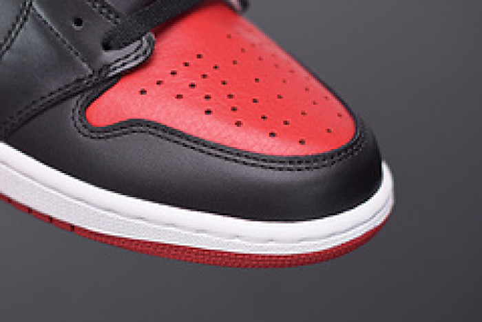 air jordan 1 retro high og banned 555088-001