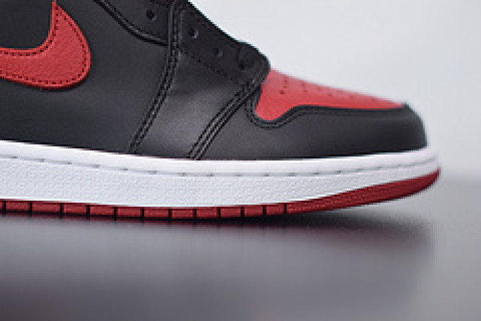 air jordan 1 retro high og banned 555088-001