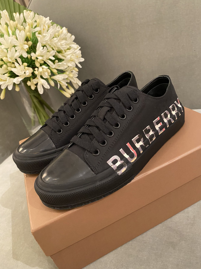 bubry sneakers