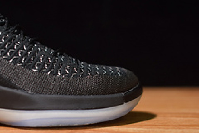 air jordan 32 “black cat”ah3348-003