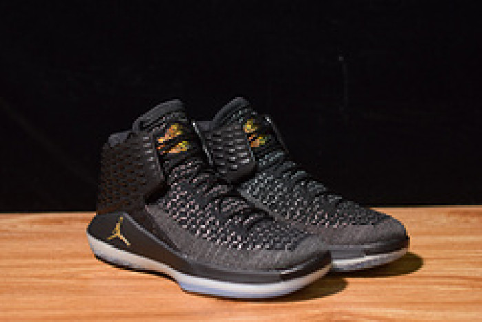 air jordan 32 “black cat”ah3348-003