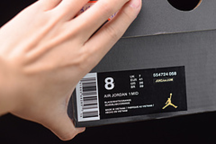 air jordan 1 mid shattered backboard 554724-058