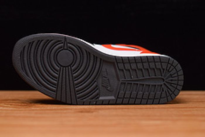 air jordan 1 mid shattered backboard 554724-058