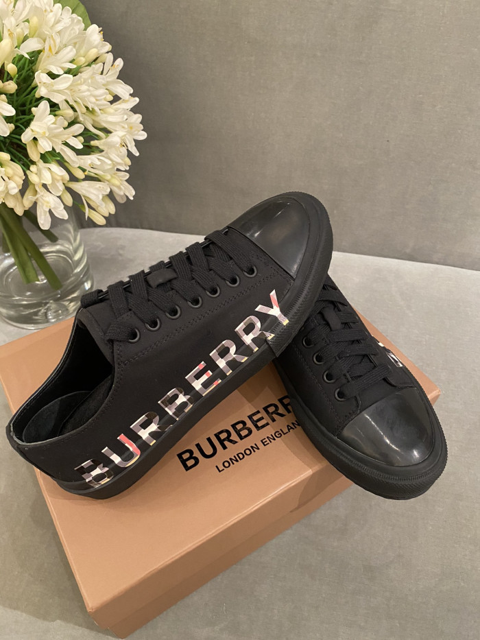 bubry sneakers