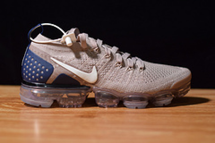 nike air vapormax flyknit 2 diffused taupe 942842-201