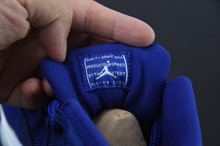 air jordan 11 midnight navy white at7802-115