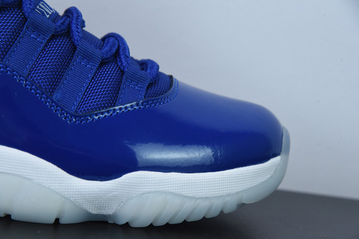 air jordan 11 midnight navy white at7802-115