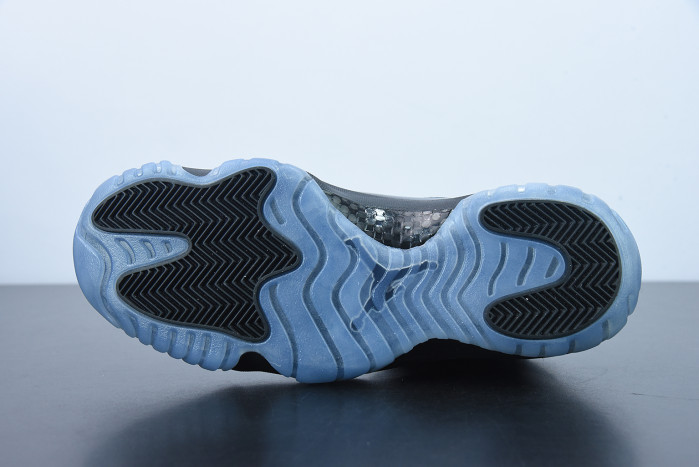 air jordan 11 retro cap and gown 378037-005