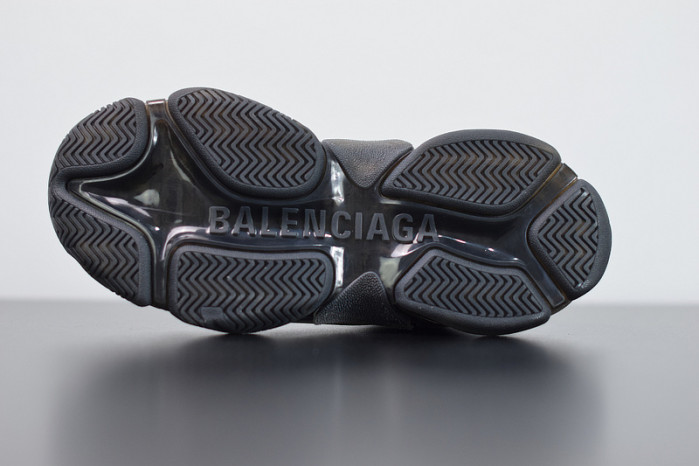 balcia triple s 541624 w09o1 2268