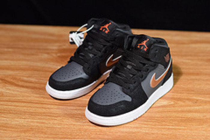 air jordan 1 retro high gs black metallic red bronze 705300-006