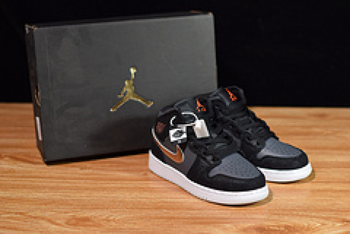 air jordan 1 retro high gs black metallic red bronze 705300-006