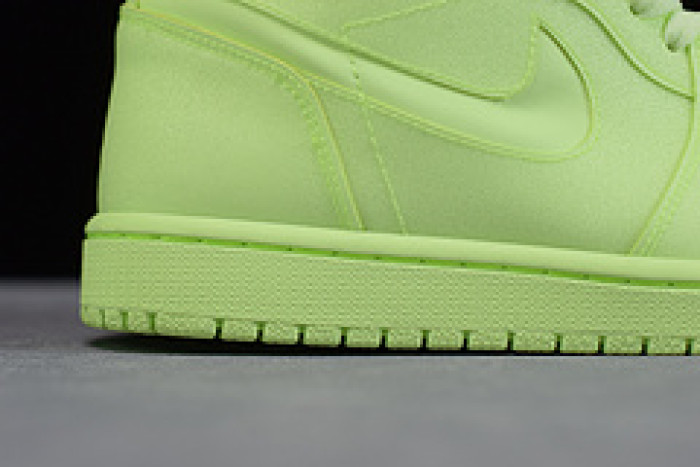 air jordan 1 retro high barely volt ah7389-700
