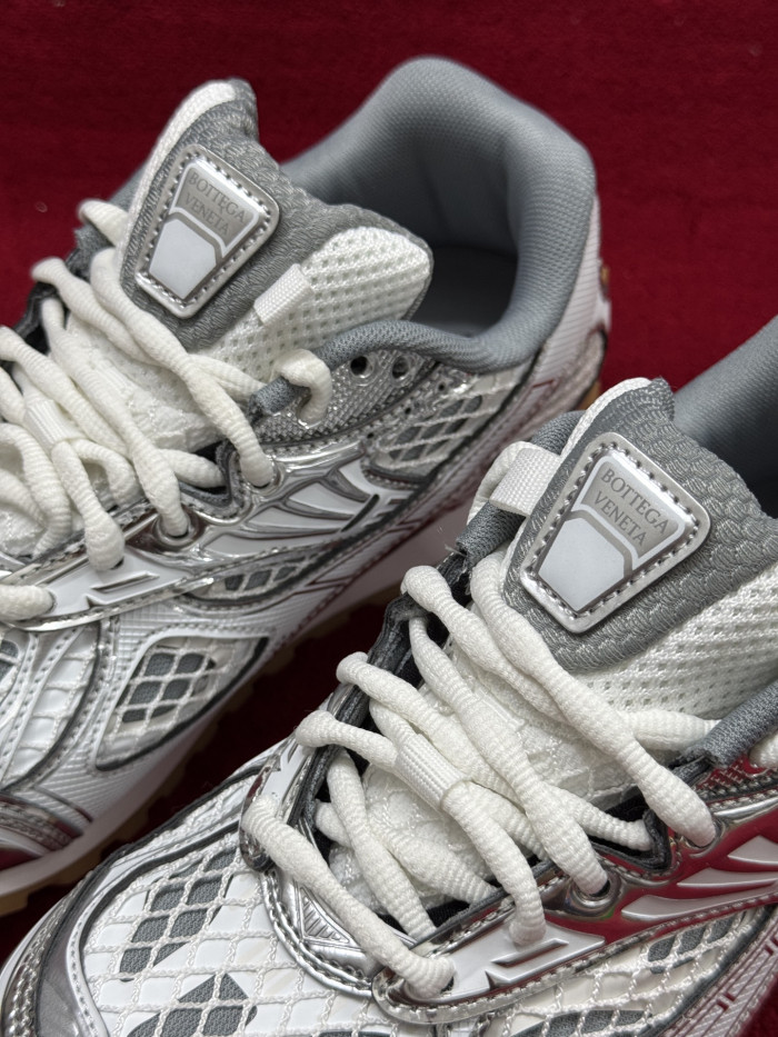 Bottega Veneta Orbit Silver White bv25481